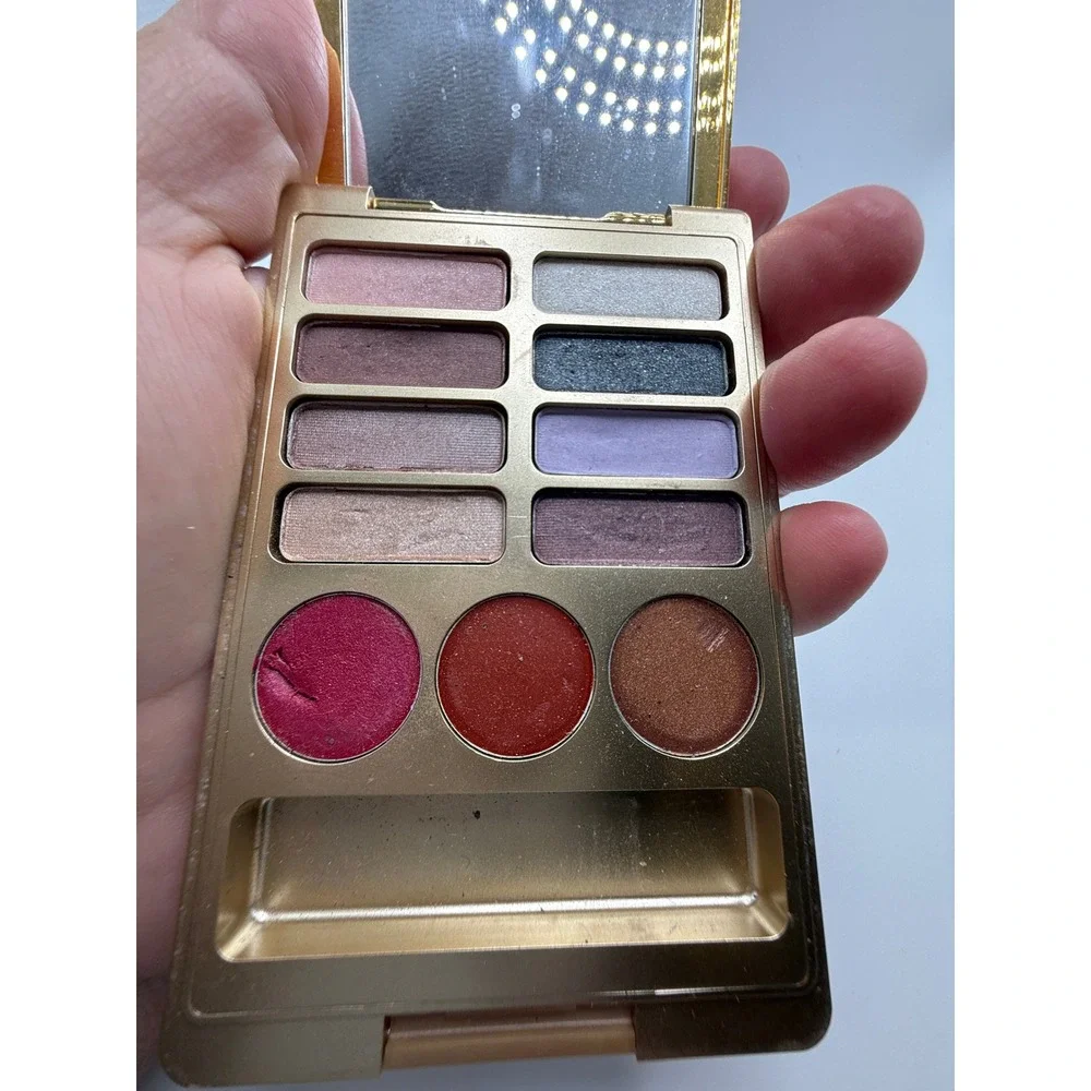 Estee Lauder Signature Eyeshadow and Pure Color Lipstick Gold Compact Palette